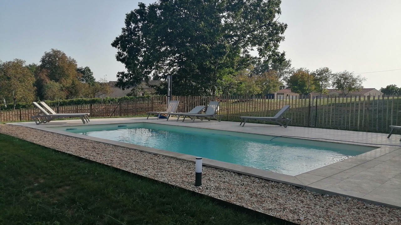 Photo of Outdoor in Salon