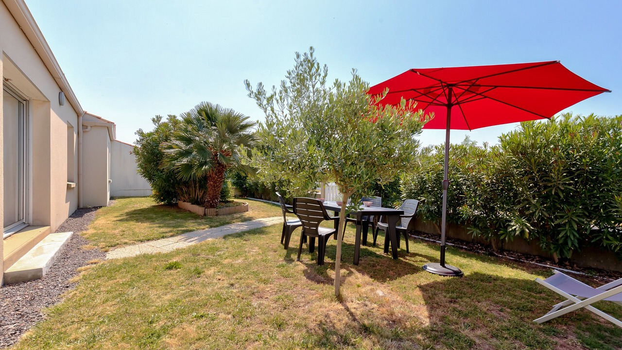 Photo of Outdoor in Landevieille