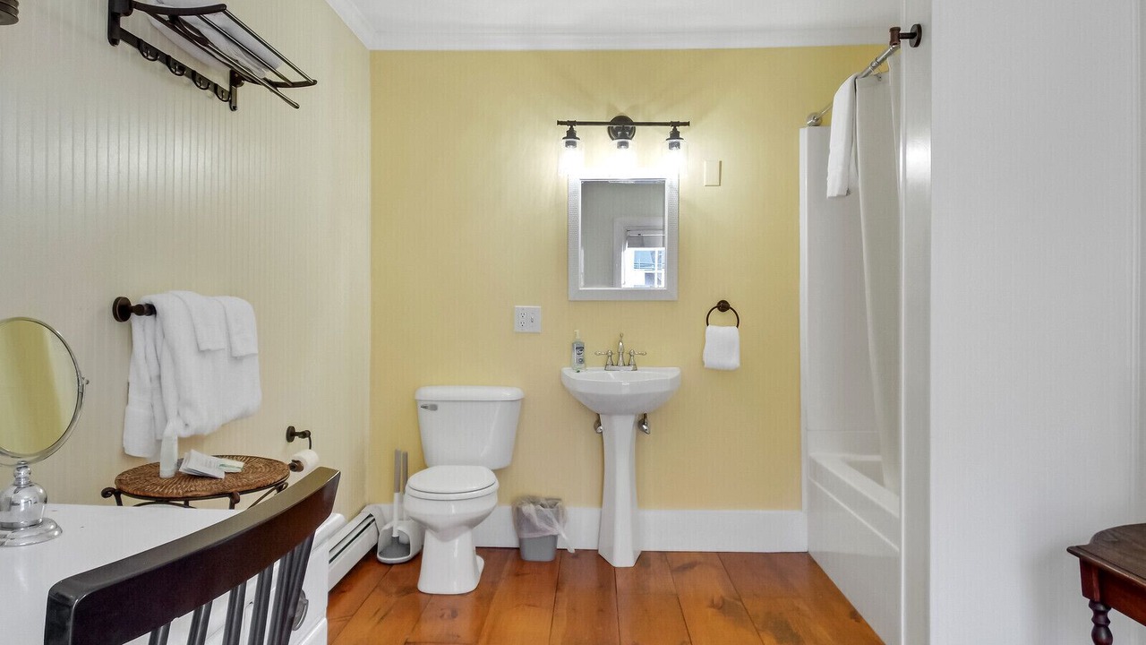 Photo of Bathroom in Boothbay Harbor
