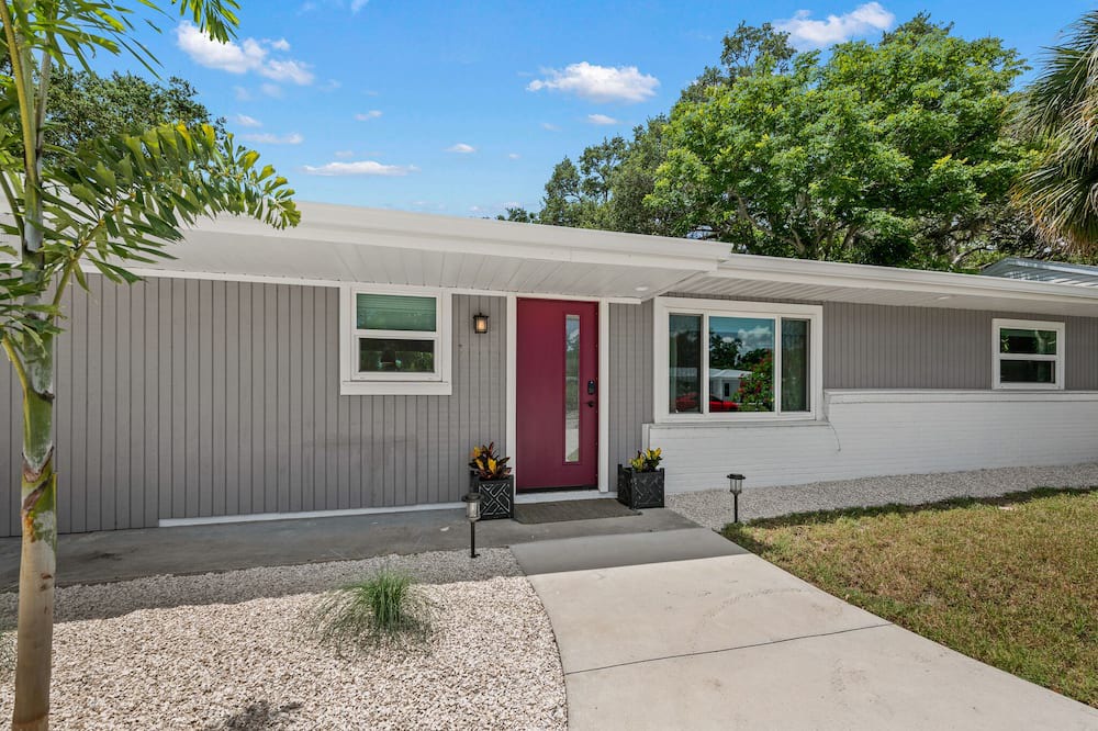 Photo of Others in Arlington Park