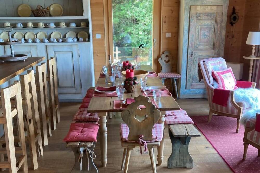 Photo of Bedroom in Caux