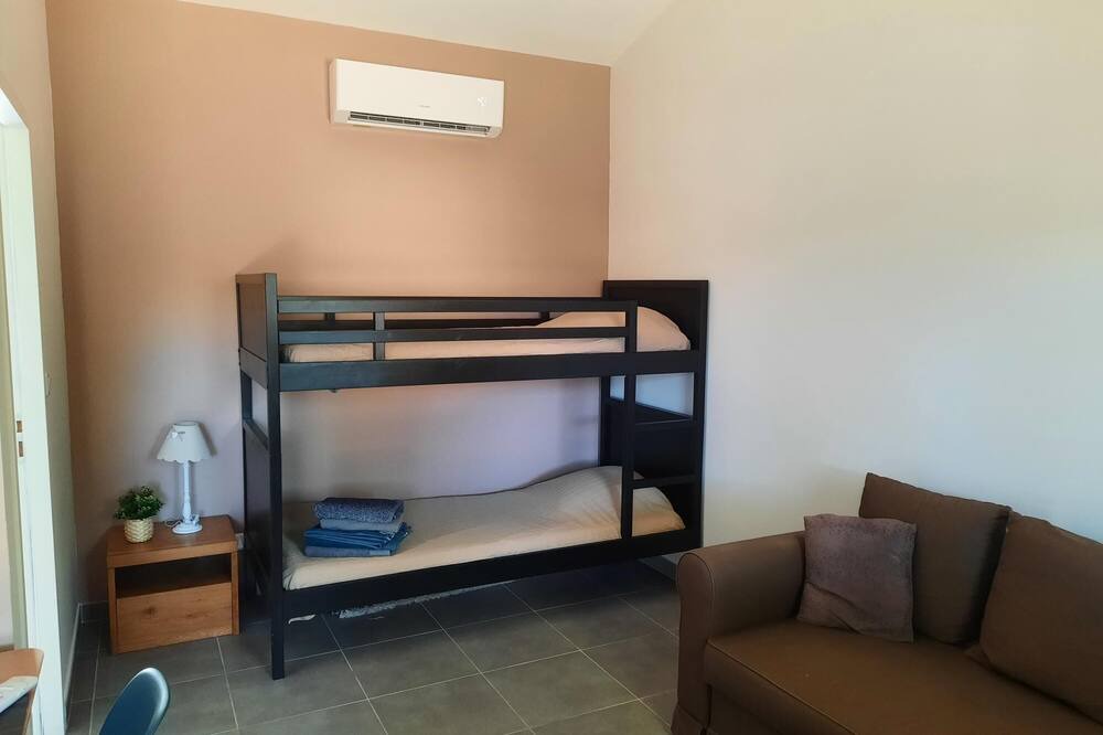 Photo of Bedroom in Uchaux