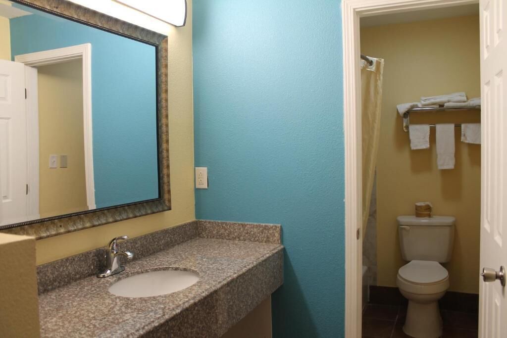 Photo of Bathroom in Pauls Valley