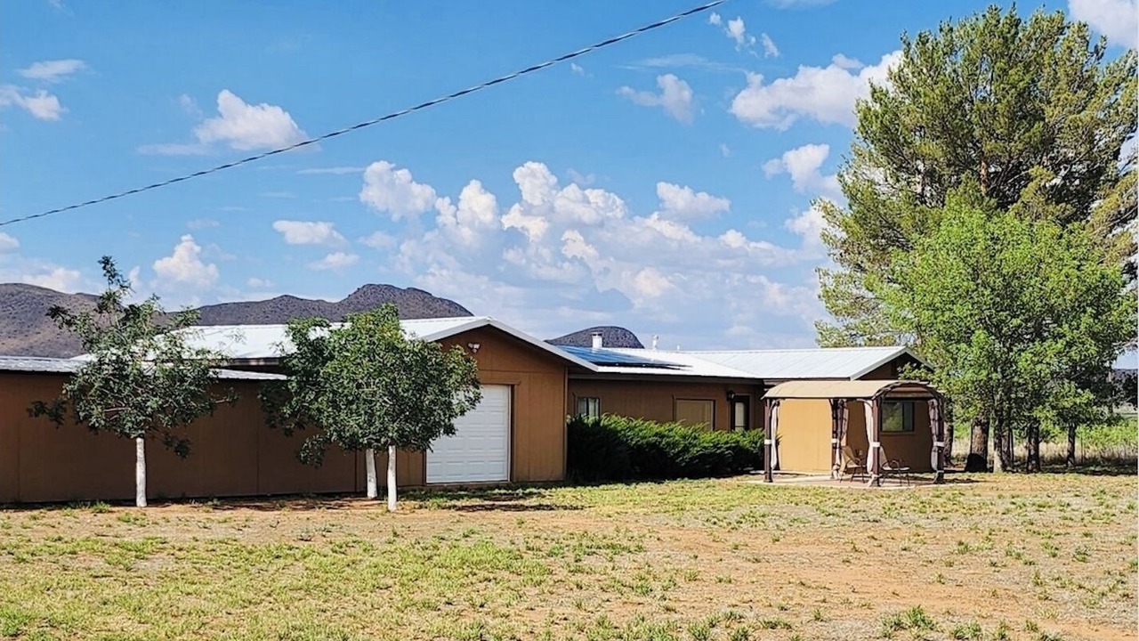 Photo of Outdoor in Pearce