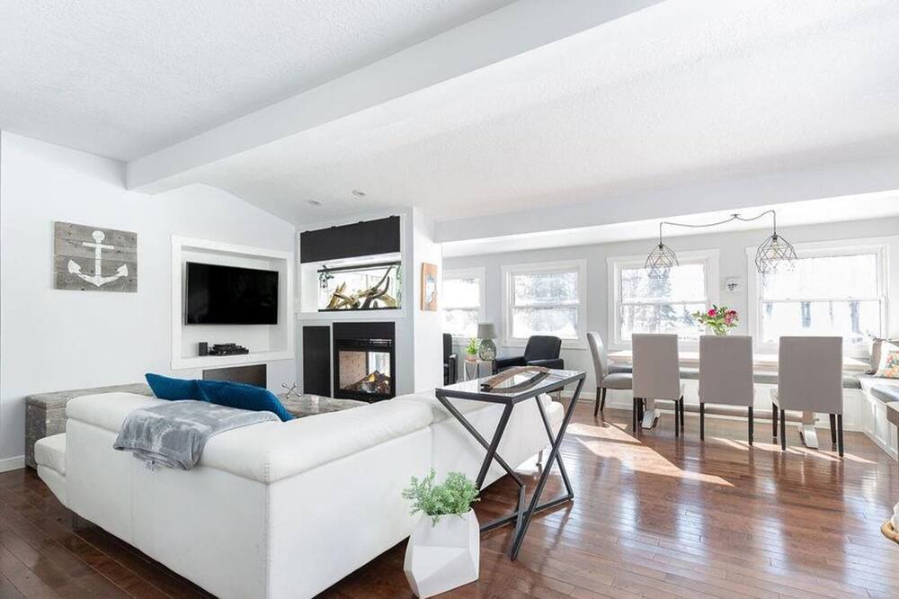 Photo of Livingroom in Rama