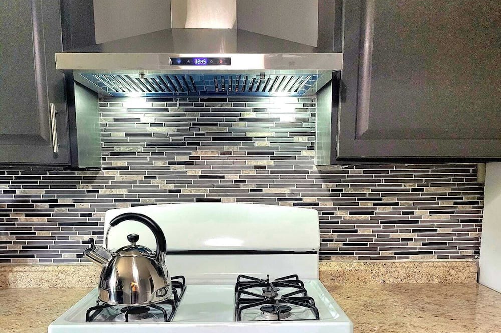 Photo of Kitchen in Rutherford