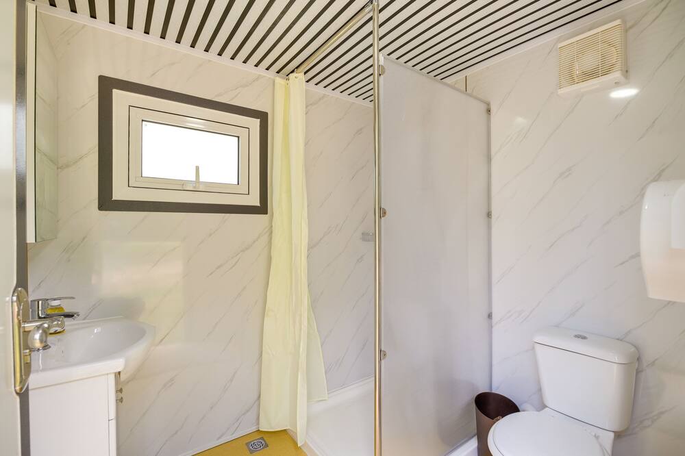 Photo of Bathroom in Huffman