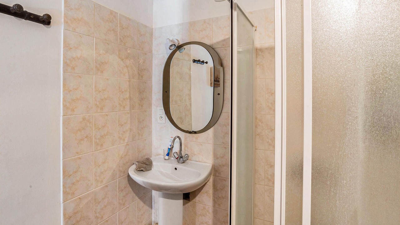 Photo of Bathroom in Limans