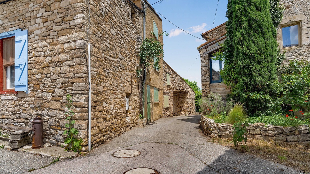 Photo of Outdoor in Limans