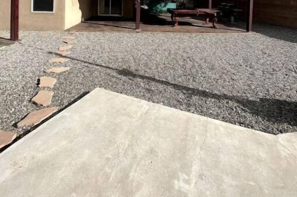 Photo of Outdoor in Westgate Heights