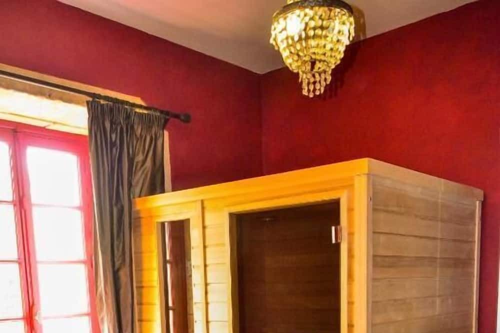 Photo of Bathroom in Ouches