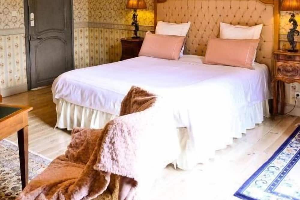 Photo of Bedroom in Ouches