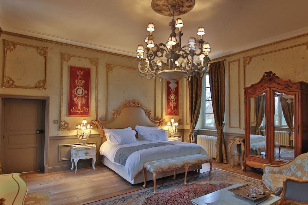 Photo of Bedroom in Ouches