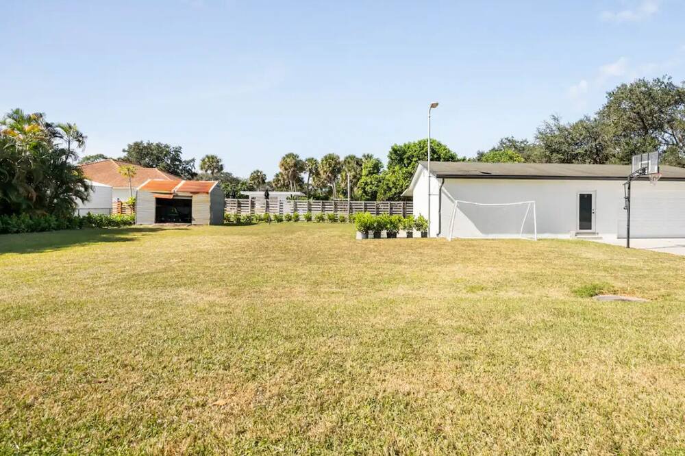 Photo of Outdoor in Davie