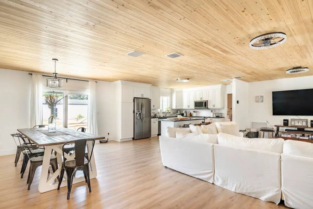Photo of Kitchen in Davie