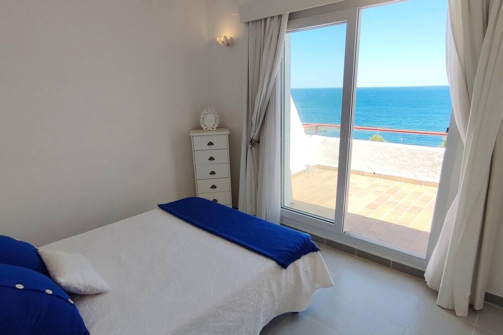 Photo of Bedroom in Llanca