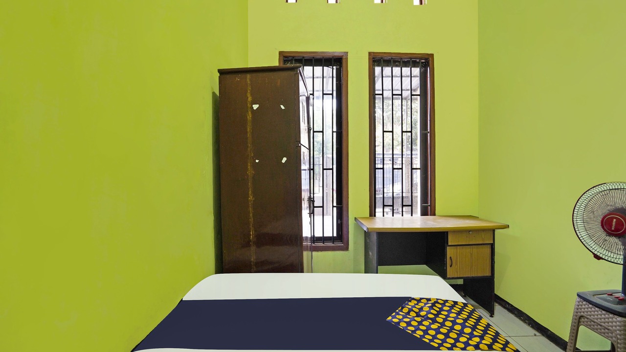 Photo of Bedroom in Mojokerto