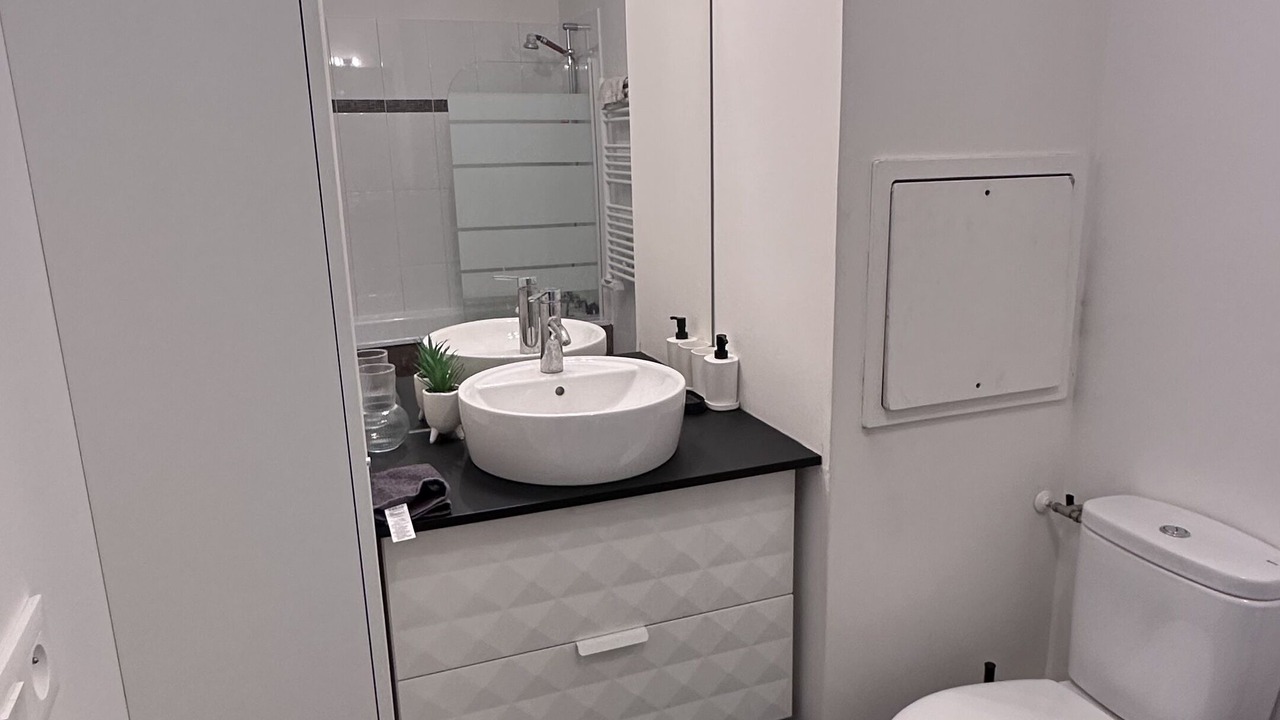 Photo of Others in Sainte-Genevieve-des-Bois