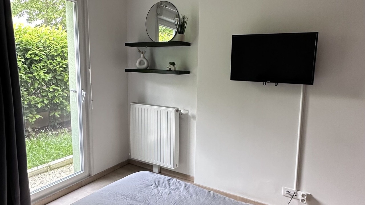 Photo of Others in Sainte-Genevieve-des-Bois