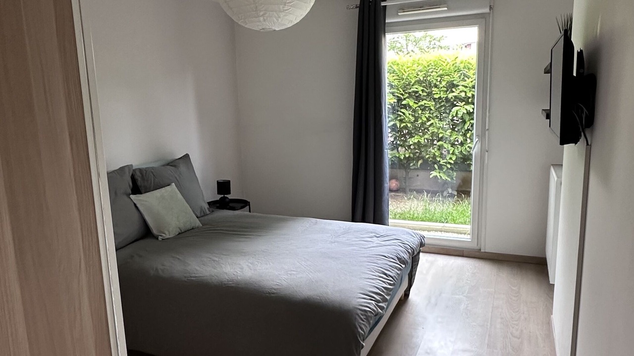 Photo of Others in Sainte-Genevieve-des-Bois