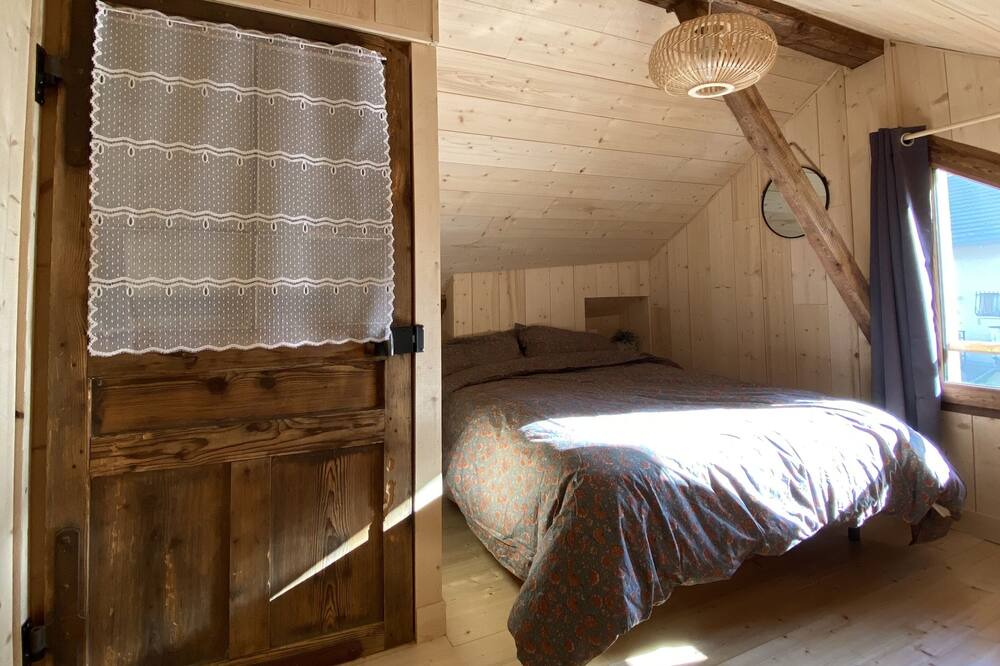 Photo of Bedroom in Le Verneil
