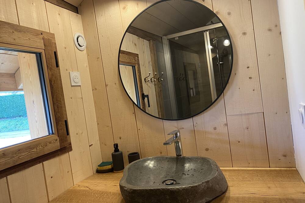 Photo of Bathroom in Le Verneil