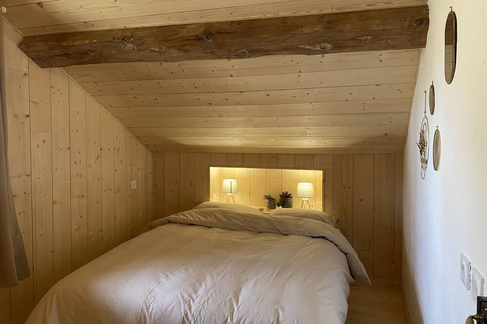 Photo of Bedroom in Le Verneil