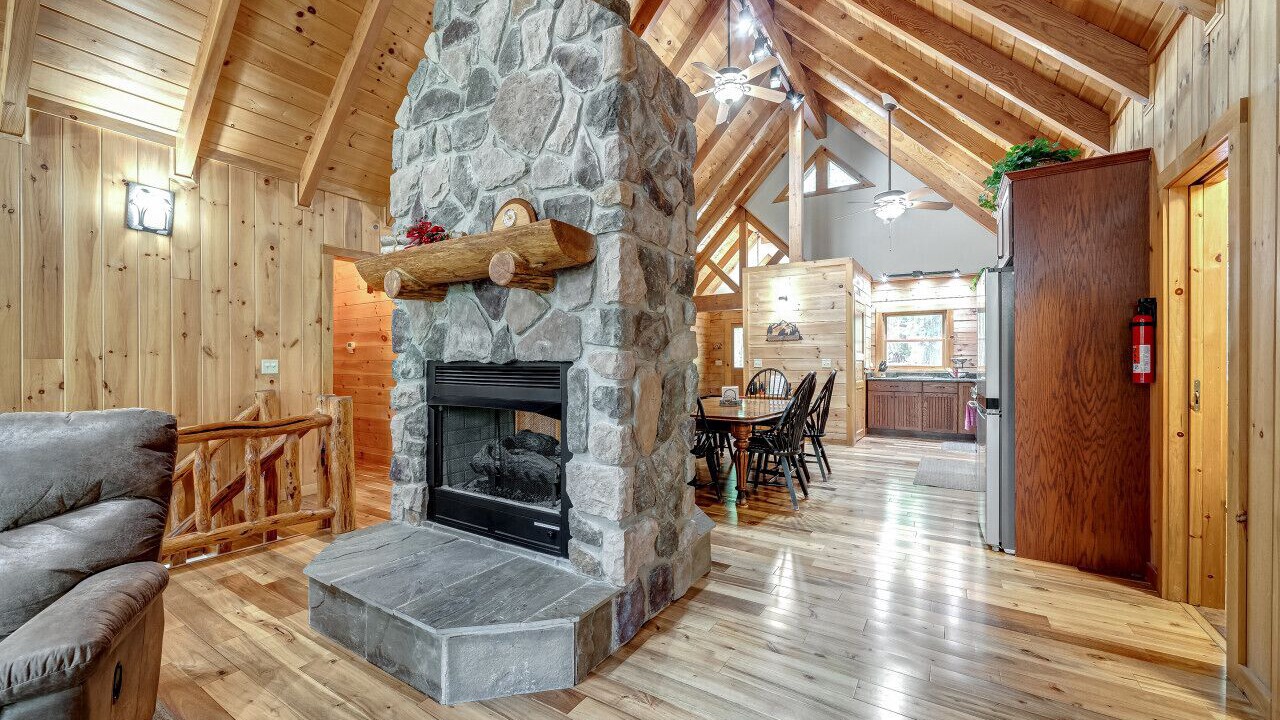 Photo of Livingroom in Great Cacapon