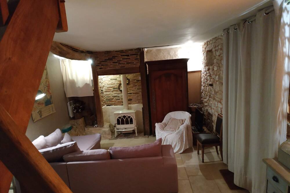 Photo of Others in Sarrazac