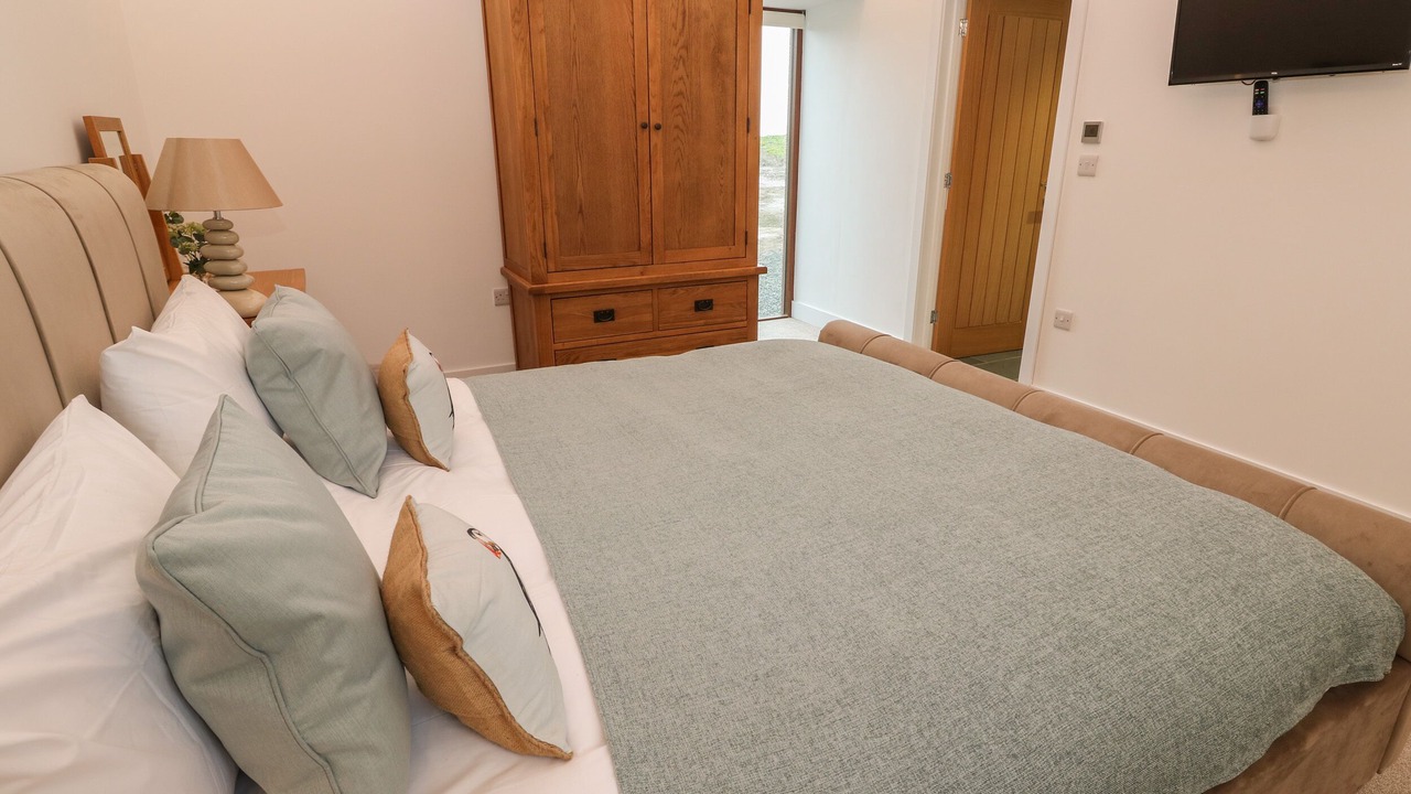 Photo of Others in Gunwalloe