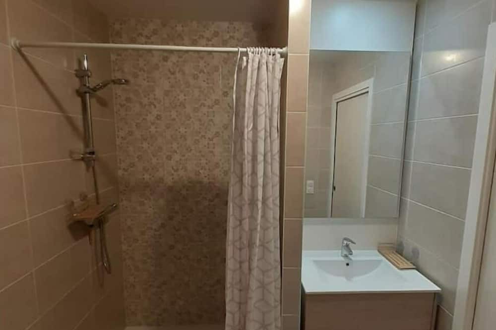 Photo of Bathroom in Clisson