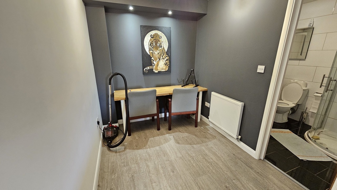 Photo of Others in Anerley