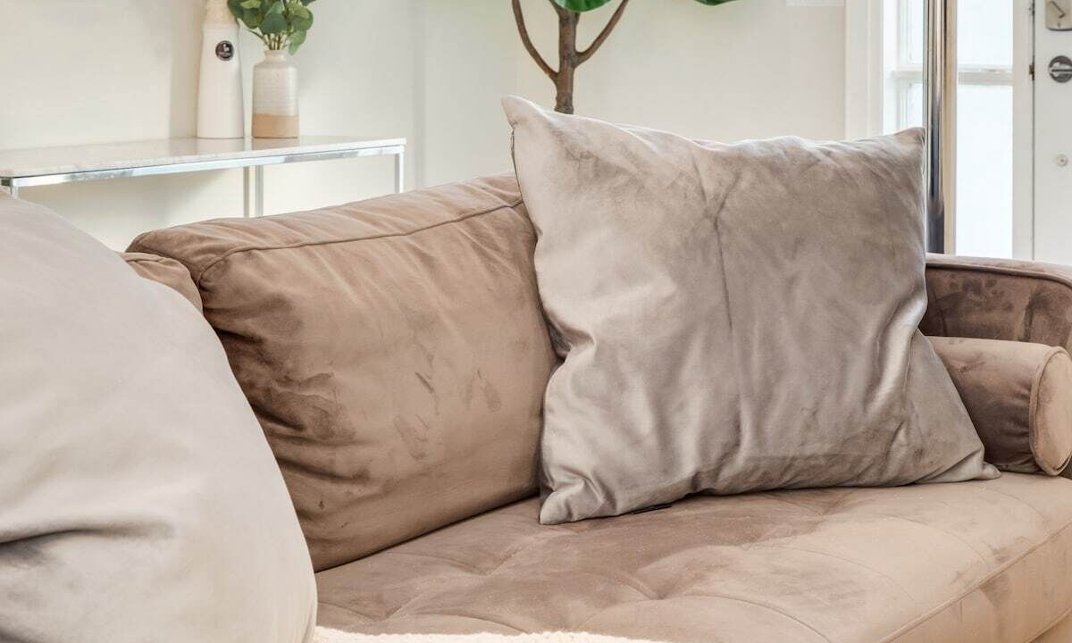 Photo of Others in Brentwood