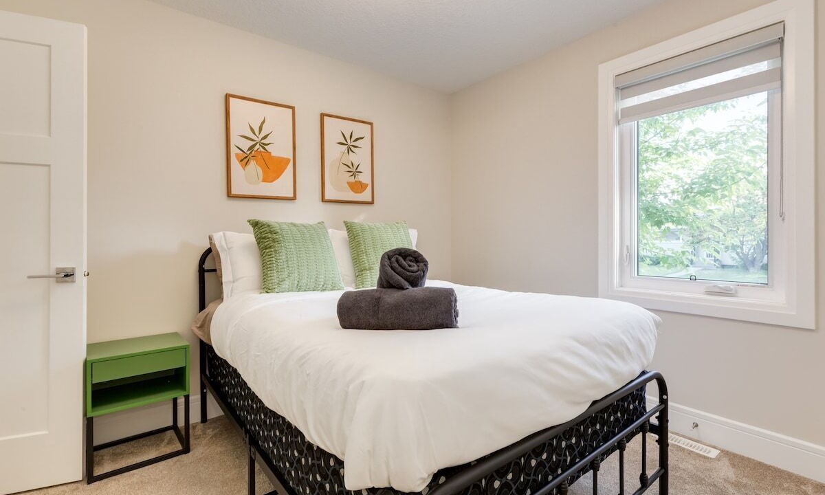 Photo of Others in Brentwood