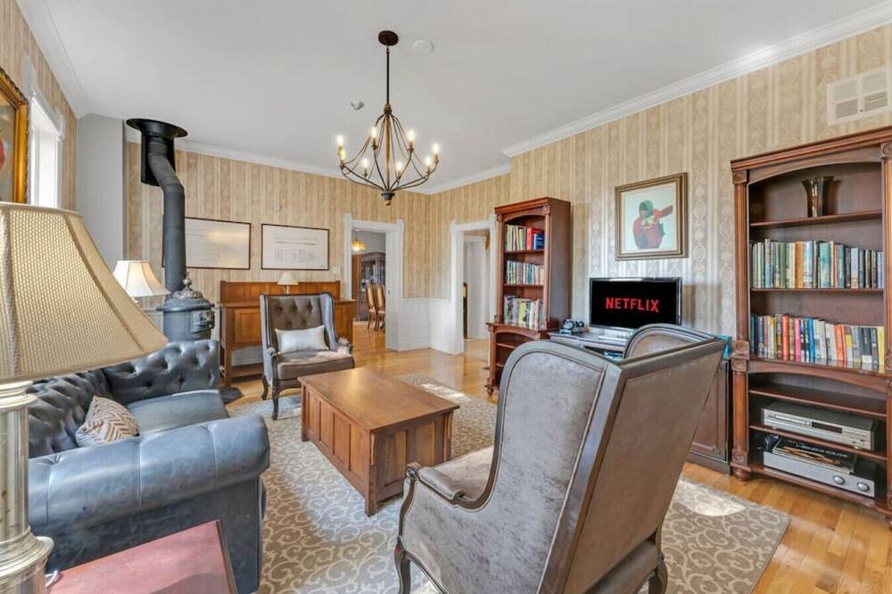 Photo of Bedroom in Mulmur