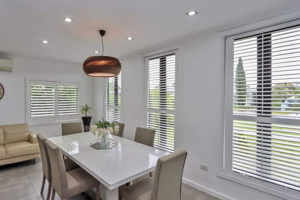 Photo of Others in Horsham