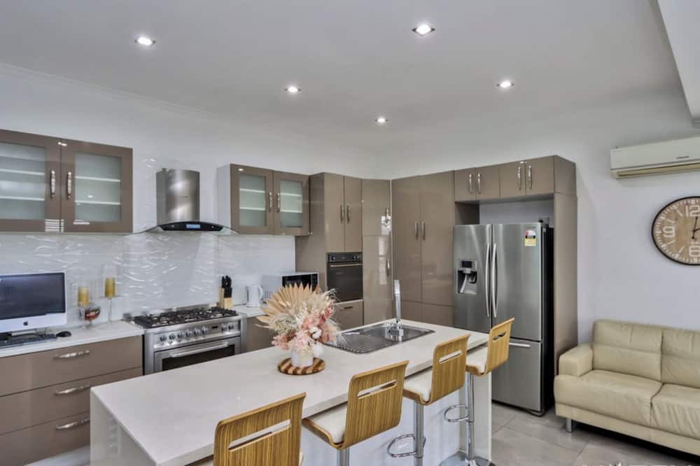 Photo of Kitchen in Horsham