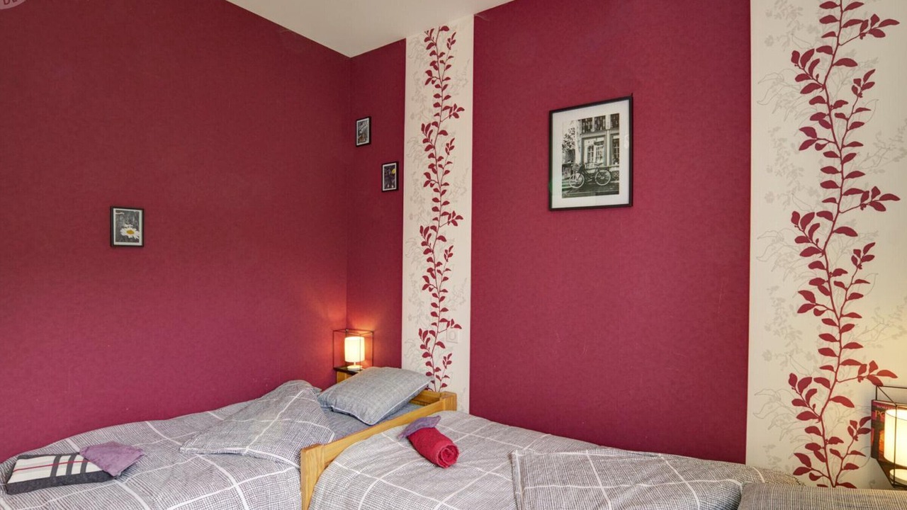 Photo of Others in Cherier