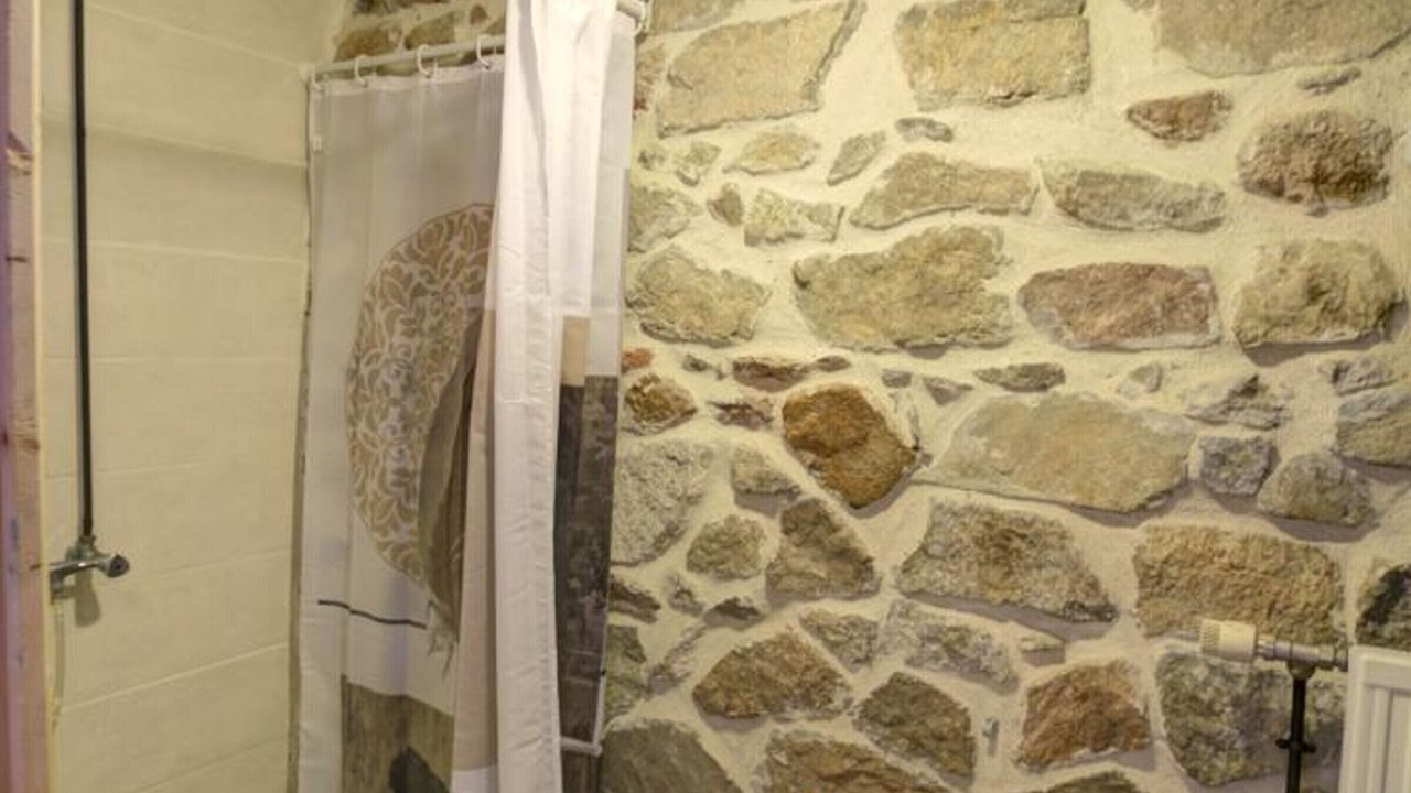 Photo of Bathroom in Cherier