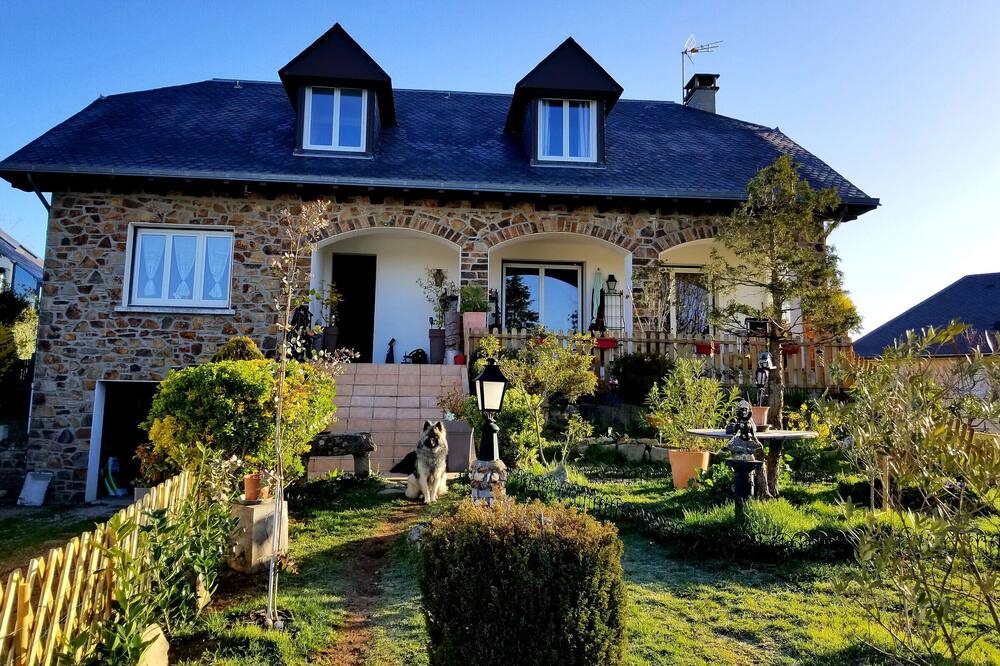 Photo of Outdoor in Luc-la-Primaube