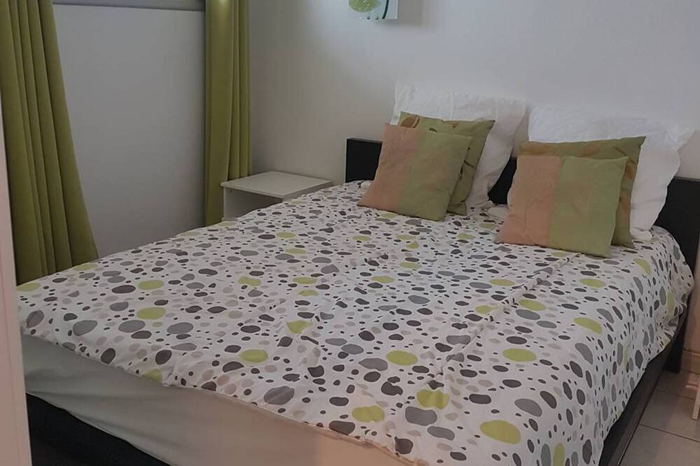 Photo of Bedroom in Palavas-les-Flots
