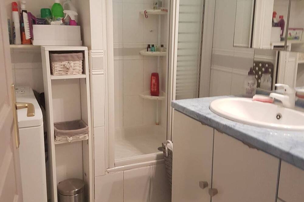 Photo of Bathroom in Palavas-les-Flots