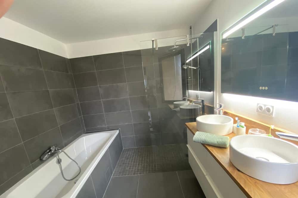 Photo of Others in Montarnaud