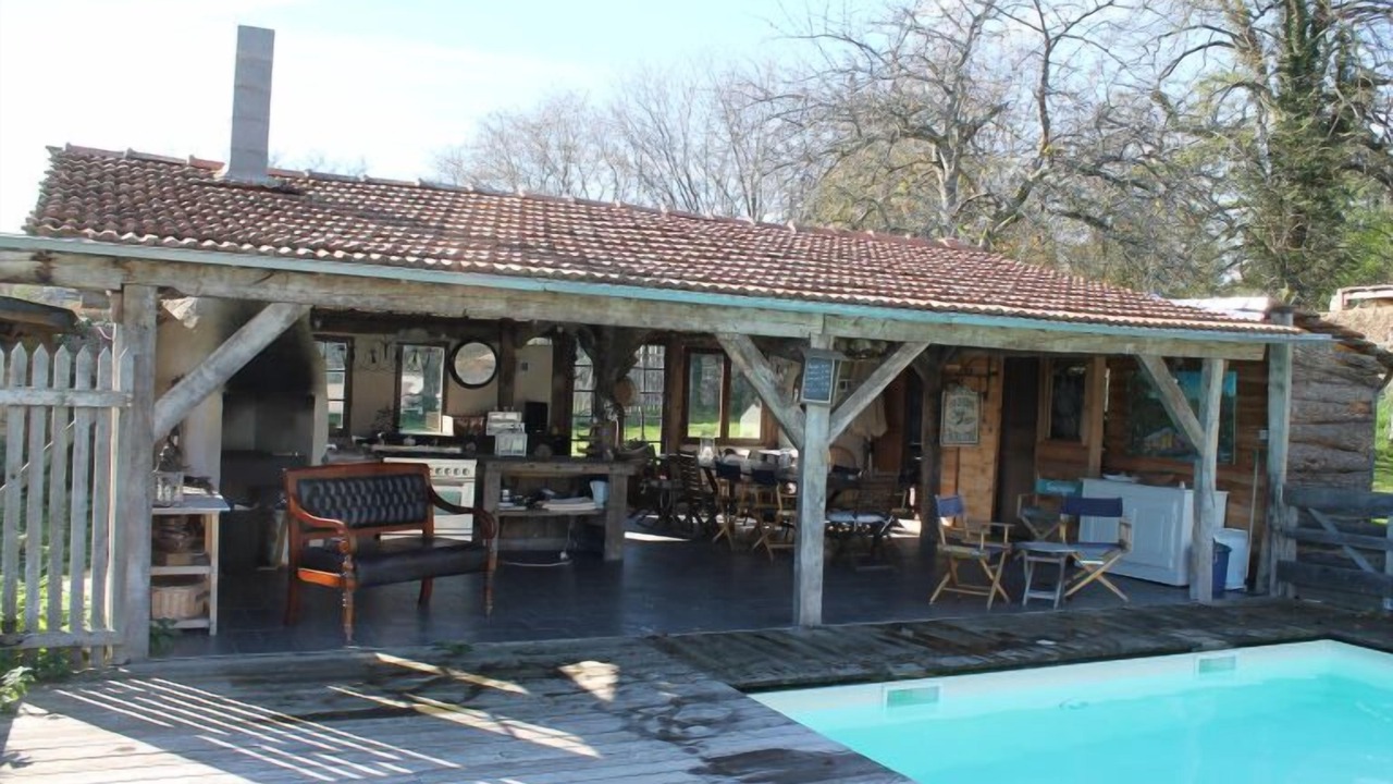 Photo of Outdoor in Fromental