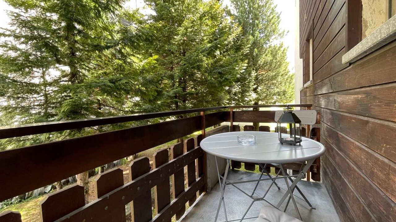 Photo of Outdoor in Taesch