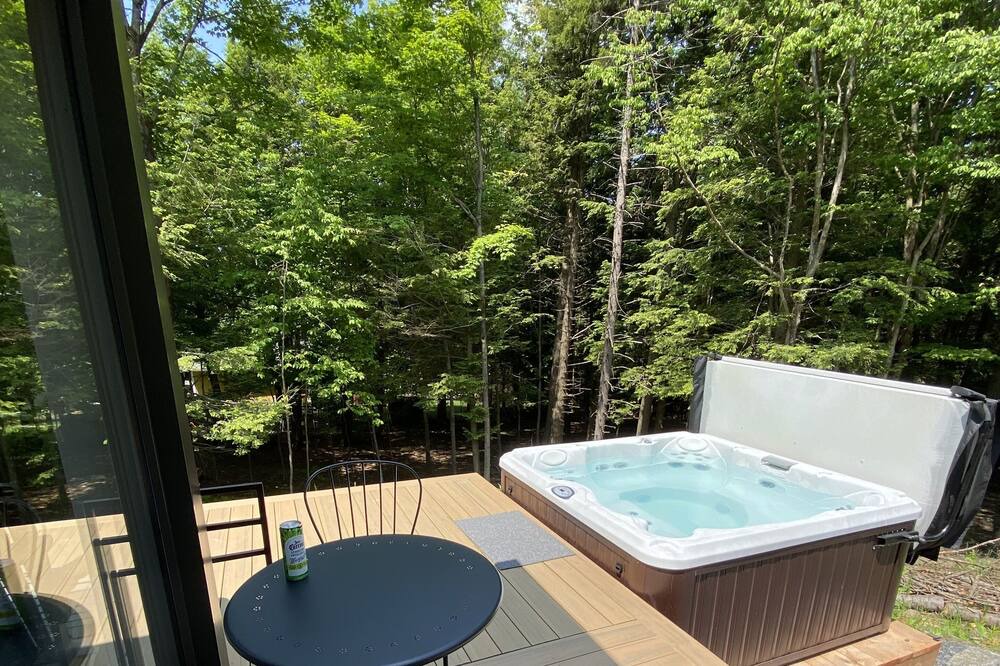 Photo of Outdoor in Sutton