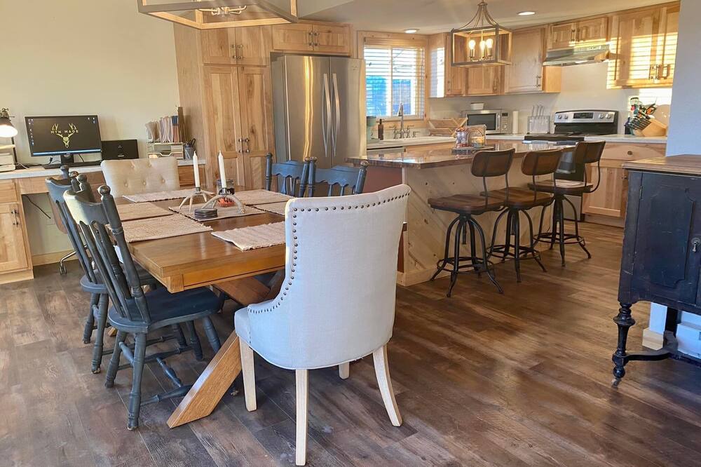 Photo of Others in Cody