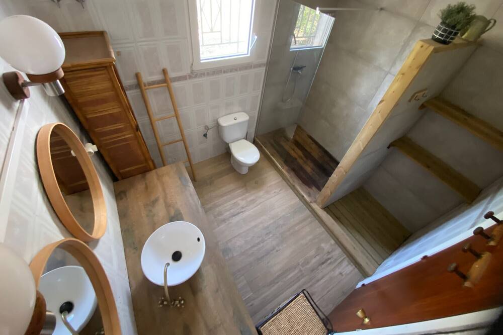 Photo of Bathroom in Tortosa