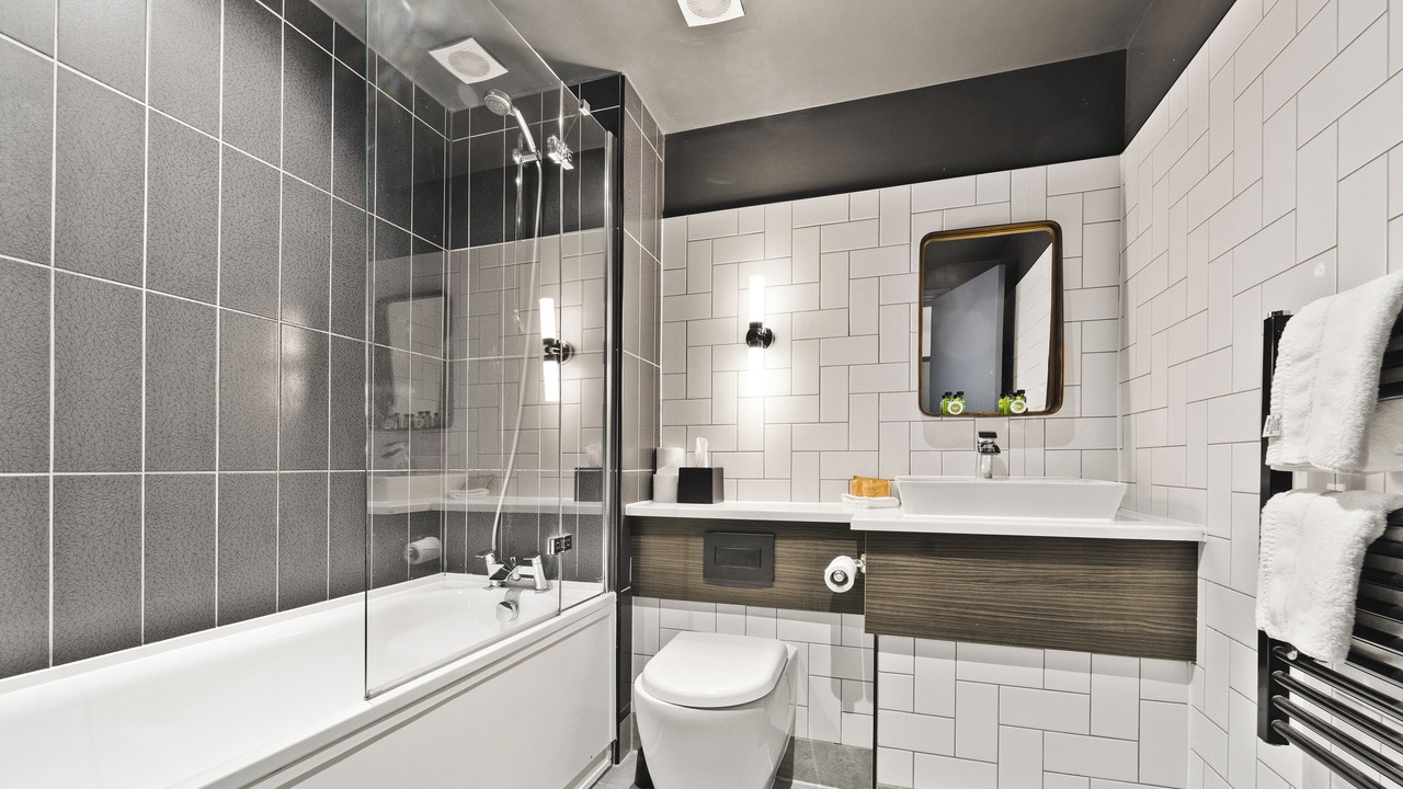 Photo of Bathroom in RopeWalks