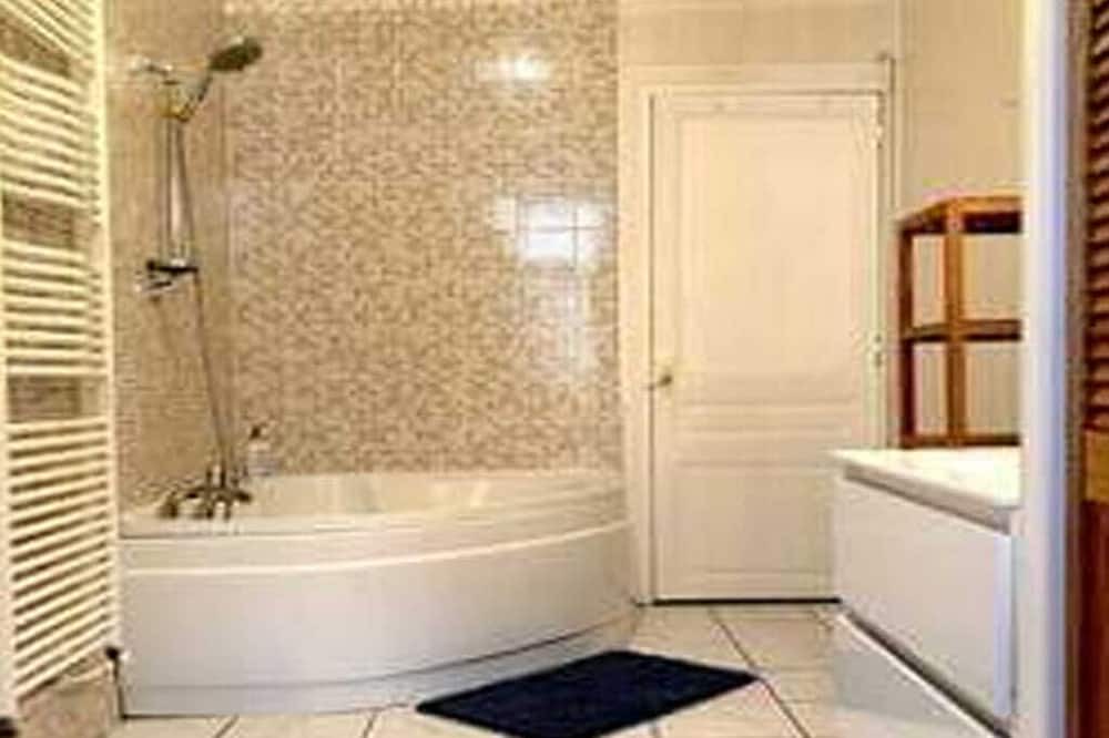 Photo of Bathroom in Jacquard - Prefecture